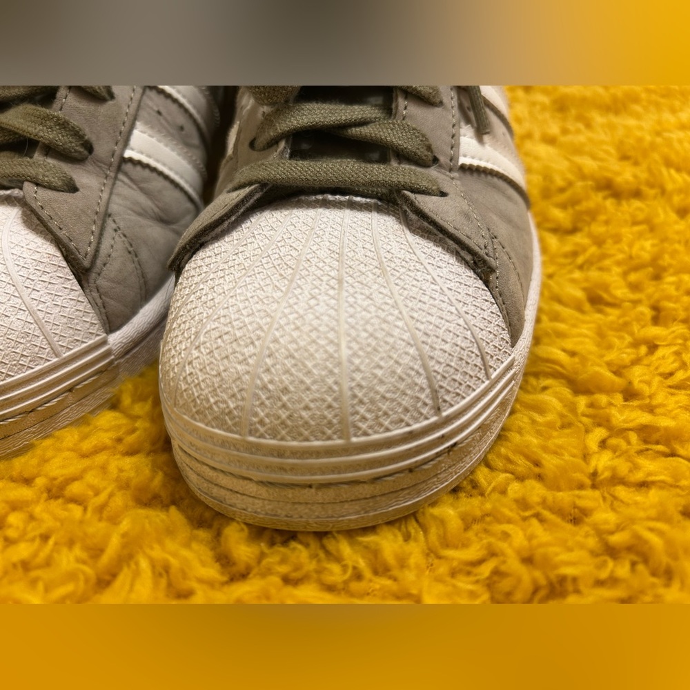 Adidas Superstar Suede Orbit Green & Gold - Picture 6 of 10